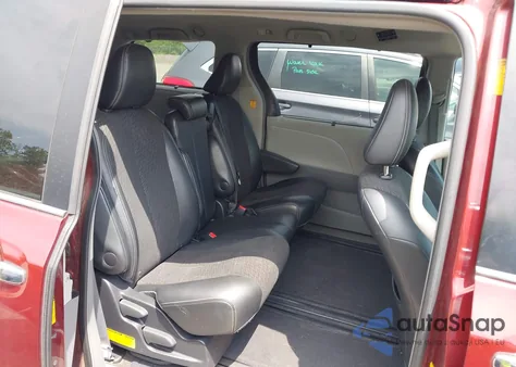 2013 Toyota Sienna Se 8 Passenger из США, поврежденный, VIN 5TDXK3DC1DS319134